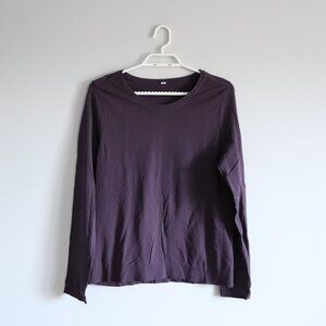 Women's Sz‎ M Purple Activewear Crewneck Stretch Long Sleeve T-Shirt Top